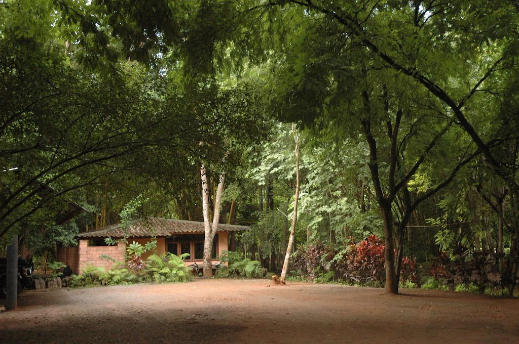 Momchailai Forest Retreat Kanchanaburi Bagian luar foto